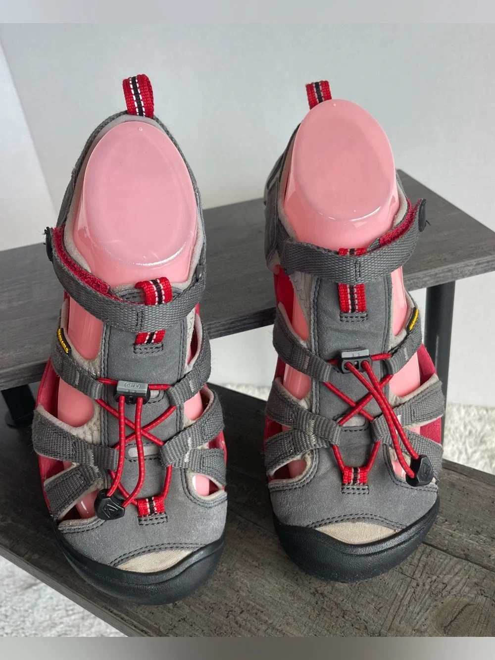 NIB Keen Seacamp II CNX Sandals Size 6 Big boy